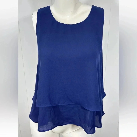 NWT STELLA LUCE Navy Lined Slit Back Layered Sleeveless Top Blouse Sz M - Picture 1 of 5